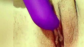 novinha masturbates her pussy with the new vibrator she got from her friend