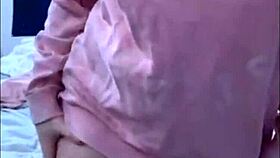 Want cum in every hole with big clit fingering