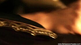 Exotic Indian Babe Teases With Sensual Dancing And Experienced Movements