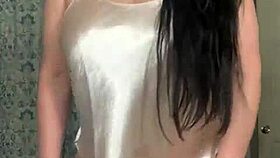 Do you want to see this big ass BBW seducing you?