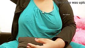 admiring the big boobs of indian girl