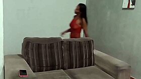 Brazilian amateur gives her ass to the delivery guy while her fiancé works.