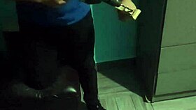 i ended up sucking the carpenter's dick 😏🍆