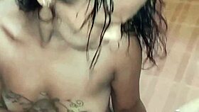 Brazilian amateur gives her ass to the delivery guy while her fiancé works.