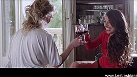 this milf cougar wants true lesbian love with toys 😍