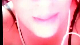 Grabando a Chica Cachonda en una Sesión de Sexo Intenso