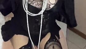 velvet rain 23 pleasures herself to squirting