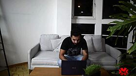 No Termino Mi Trabajo Mi Jefa Se Enoja Y Mejor Le Pago Con Sexo