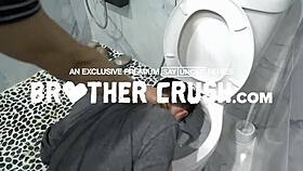 Snorkeling Explodes Into Hardcore Gay Fucking Underwater!