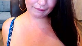 huge titties make me feel so emotional and horny