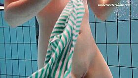 Tight Pussy Babe Underwater Fuck