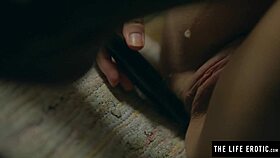 Se.xy naked lady with natural big-boobed milf rubs her pussy with the vibrator and saliva in the bath