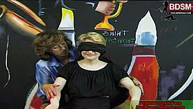 Deutsche dominante bdsm milf und eine weibliche sklavin