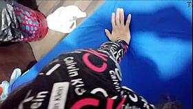 Gran Pene Del Hijastro Es Tocado Por La Mano Divina Y Sucia De Madrastra Sin Escrupulos La Zorra Se Esta Divorciando Y Anda En Busca De Penes Grandes Para Tener Sexo Porno Real Casero Exclusivo Gratis