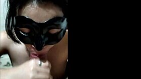 Mi Vecina Me Chupa La Verga Hasta Que Me Corro En Su Cara