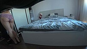 friend visits wife for homemade video session