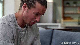 angel gostosa's workout routine showing off her body