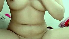 tự sướng bằng dưa bản nứt full hd