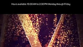 Gorgeous babe aletta ocean shoves a blue dildo in her tight twat 😍