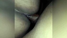 chupando y recibiendo de un morocho con amigos