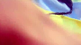 Greluda Gostosa Gozada Com Dedinho Em Cena Pública De Rua Com Prostituta Pornstar