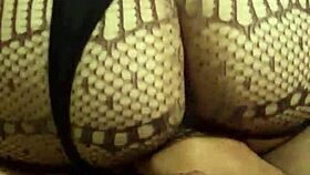 Wife in lingerie gets blowjob and doggystyle