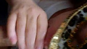 Mature milf gives delicious blowjob