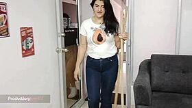 went to the store for water, neighbor seduced me with hot sex 😏