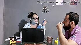 i'm giving a brazilian way to sell stuff with my big ass