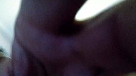 This e-girl novinha takes leitinho in her mouth during the holiday.