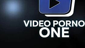 I watch the maid get assfucked by a rich old man, it's so hot!