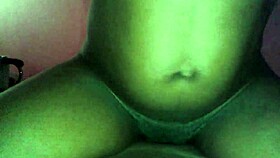 Is this ebony babe with 007?