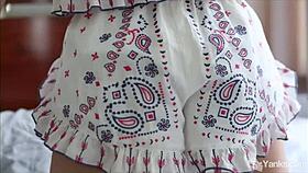 Yanks Abbie squirts with feet and toys in orgasm session.