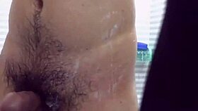 i love watching this gay vietnamese blued video, it's so hot