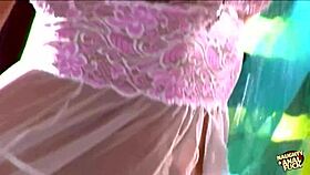 The great outdoors and the sun have made this couple very horny