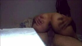 Une Magnifique Latina Fait Plaisir À Son Mec