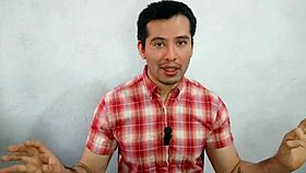 Supervisor Casado De La Maquiladora Penetra A Pelo A Su Empleado En Los Baños En El Turno Nocturno Relato Sexual