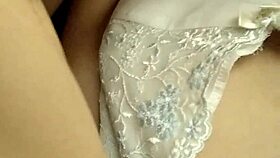 sung sư�ng tr�n ghế t�nh y�u