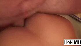 Amateur milf melinda takes hard cock in ass