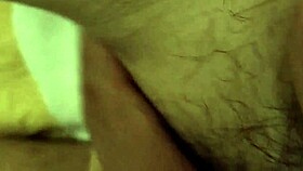 sung sư�ng tr�n ghế t�nh y�u