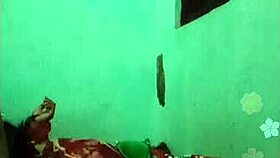 i fucked my khmer girlfriend on the bed, she has huge tits and took a cumshot