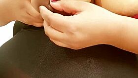 Mumbai Indian Girl Shows Off Her Big Tits