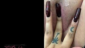 eating jes cravens pussy in pov lesbian scene