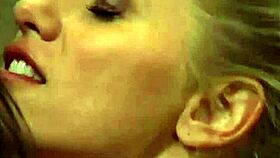 I command her to lick my pussy