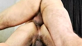 le partí el culo al colombiano después de días sin follar 😈