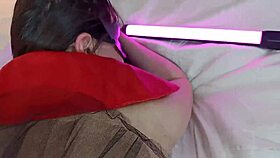 La Reina De Corazones Se Deja Follar Por El Sombrero Loco!