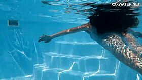 Hot chick lana swims nude for you guys 😍