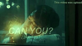 Joji performs slow dancing in the dark with Spanish subtitles