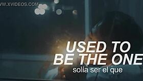 Joji performs slow dancing in the dark with Spanish subtitles