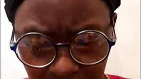 ebony milf slut performs kinky solo masturbation in amateur sex scene